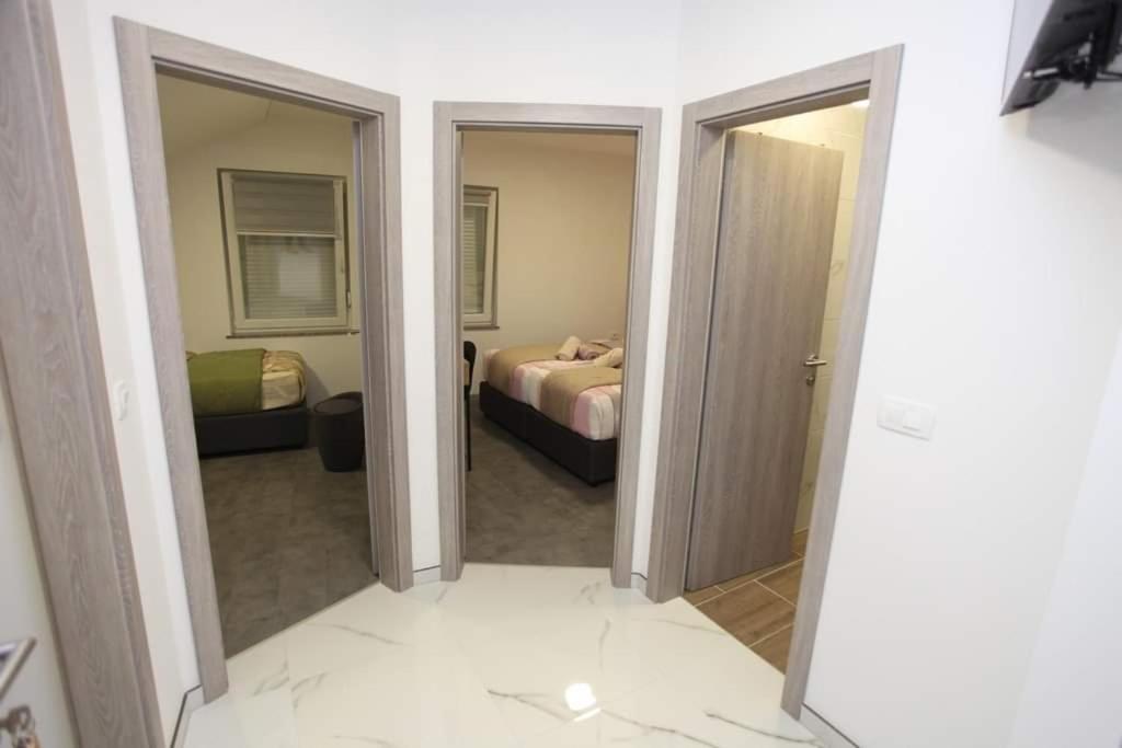 Apartmani Venecia Prozor Exterior foto