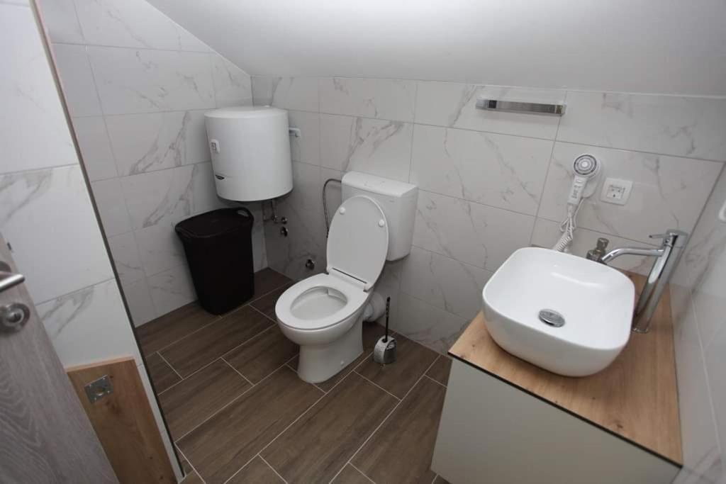 Apartmani Venecia Prozor Exterior foto