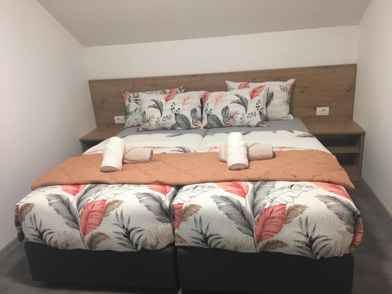 Apartmani Venecia Prozor Exterior foto